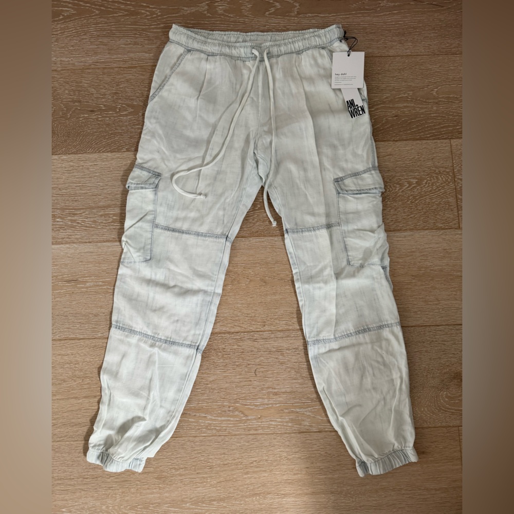 Bella Dahl White Cargo Pants